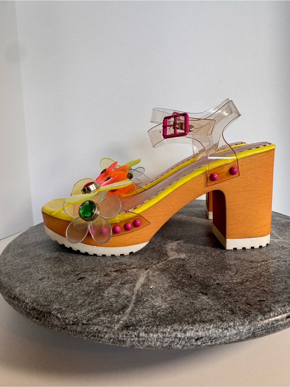 Betsey Johnson Beckket Flower Block Heels Sandals 8 - Picture 6 of 14